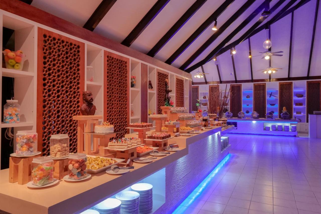 Holiday Island Resort Maamigili Island Екстер'єр фото