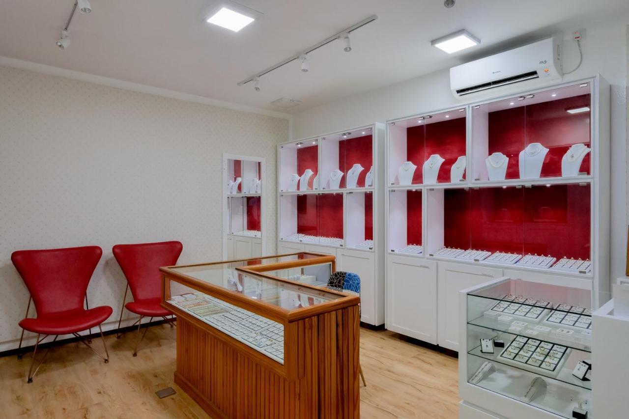 Holiday Island Resort Maamigili Island Екстер'єр фото