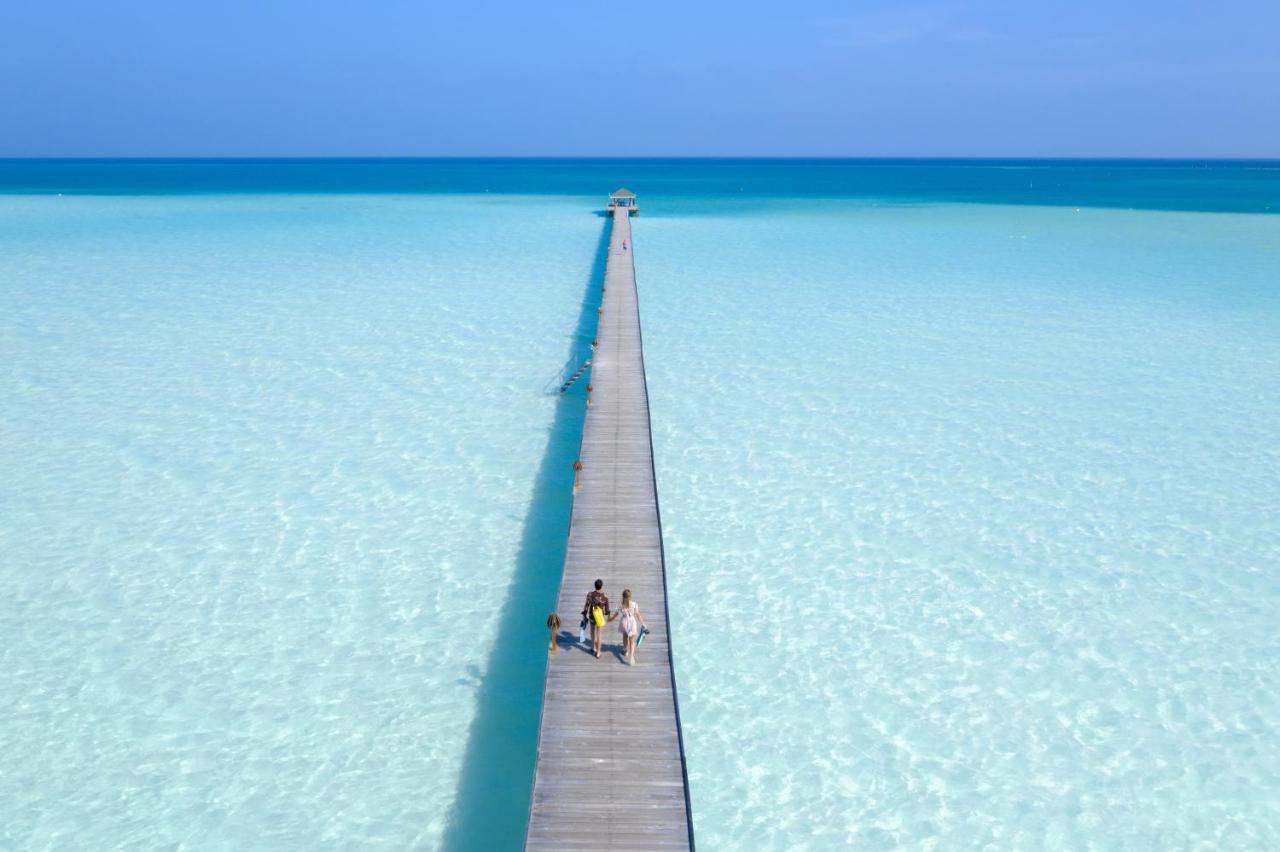 Holiday Island Resort Maamigili Island Екстер'єр фото